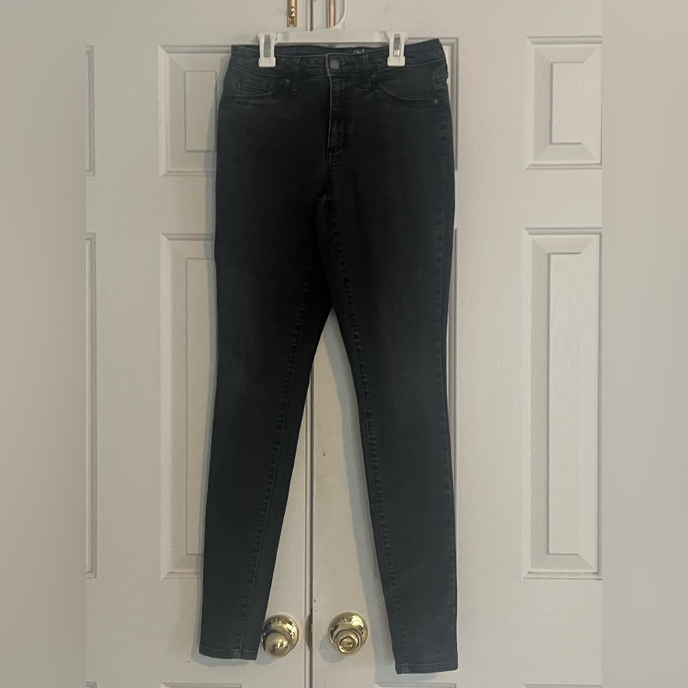 Universal Thread High Rise Jogger